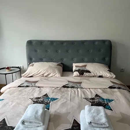 Golden Royal Sm Apartment *